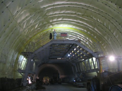 Tunel Blanka, Praha - instalace PIS (pojistný injektážní systém)